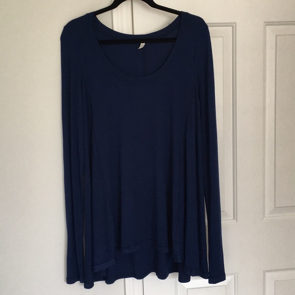 Free People - Oversized Navy Long Sleeves Blouse - Picture 5 of 7